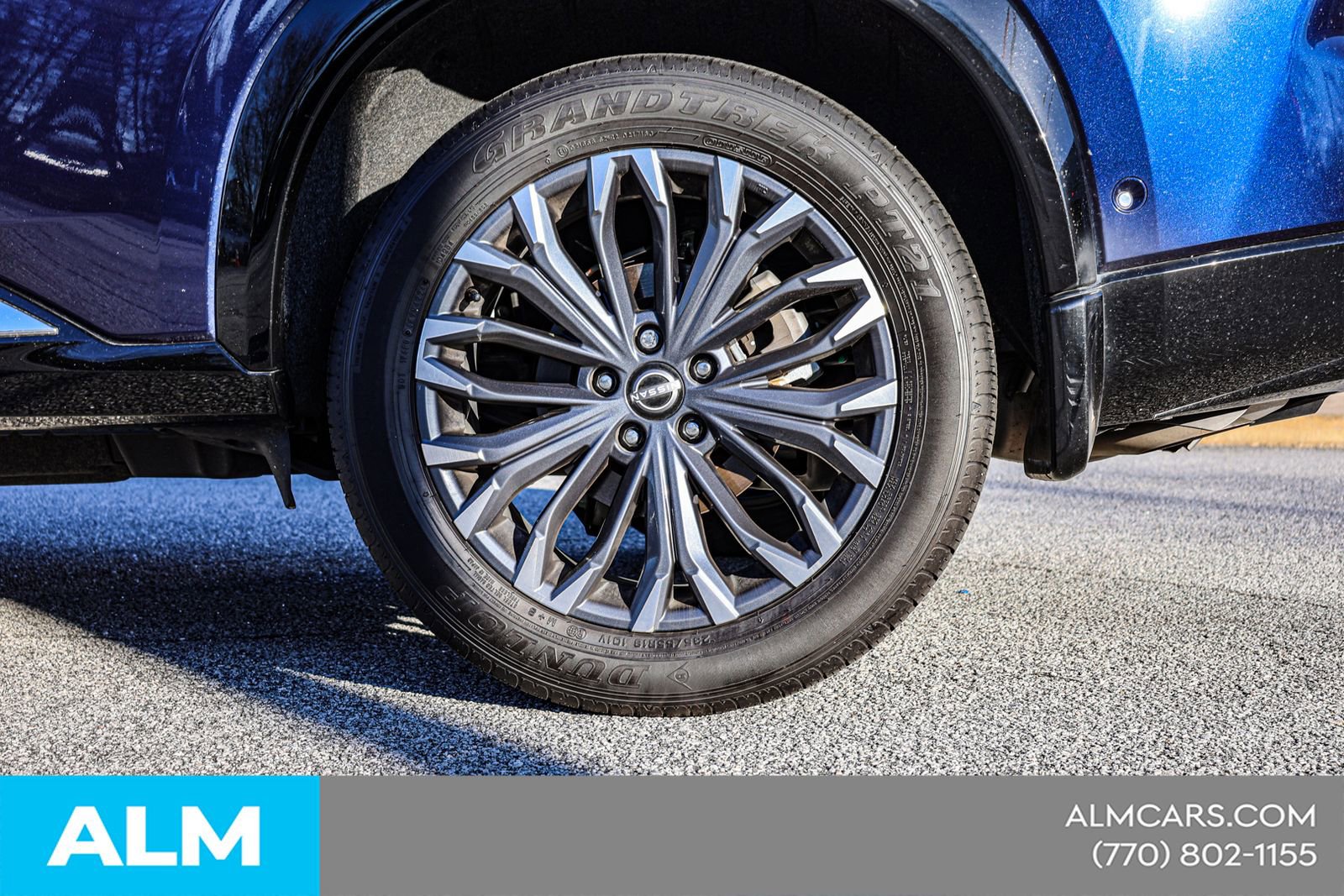 Used 2025 Nissan Rogue Platinum FWD image 17