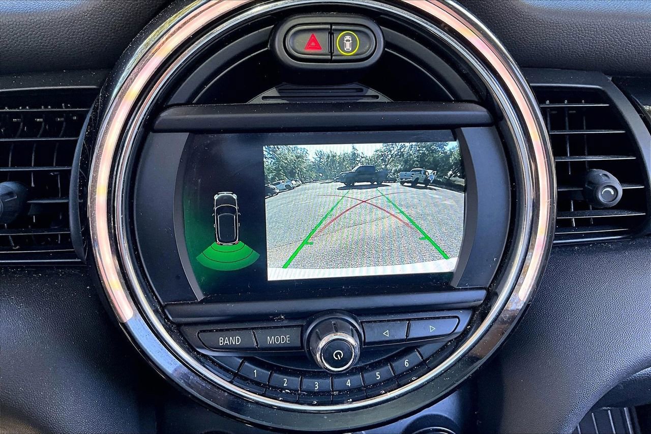 Used 2020 MINI Cooper S image 12