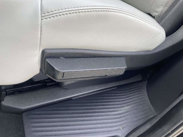 Certified 2025 Ford Expedition Platinum image 26