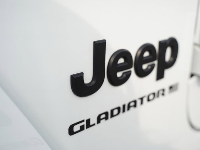 Certified 2024 Jeep Gladiator Sport image 37