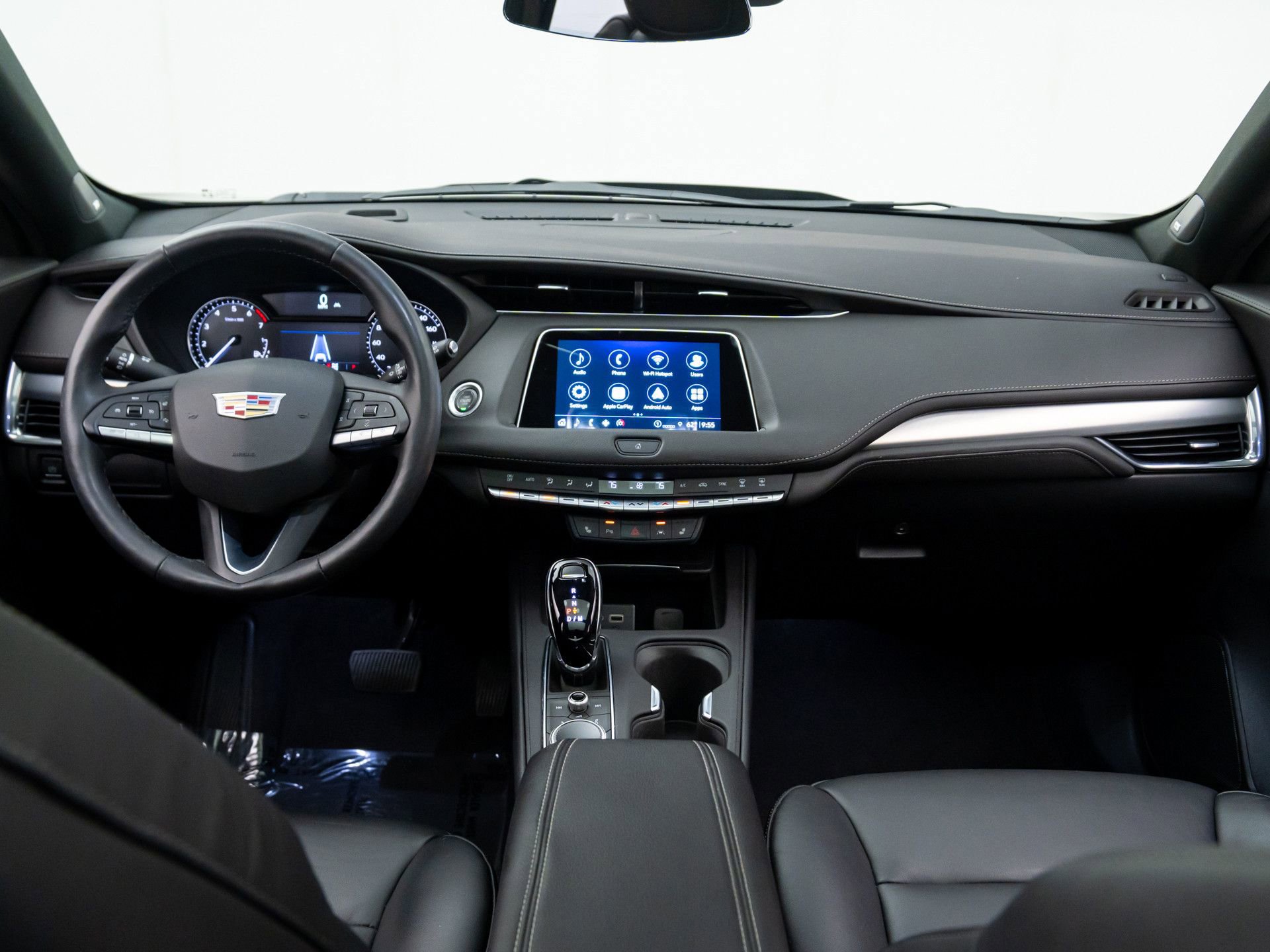 Certified 2023 Cadillac XT4 Premium Luxury w/ Cold Weather Package image 12