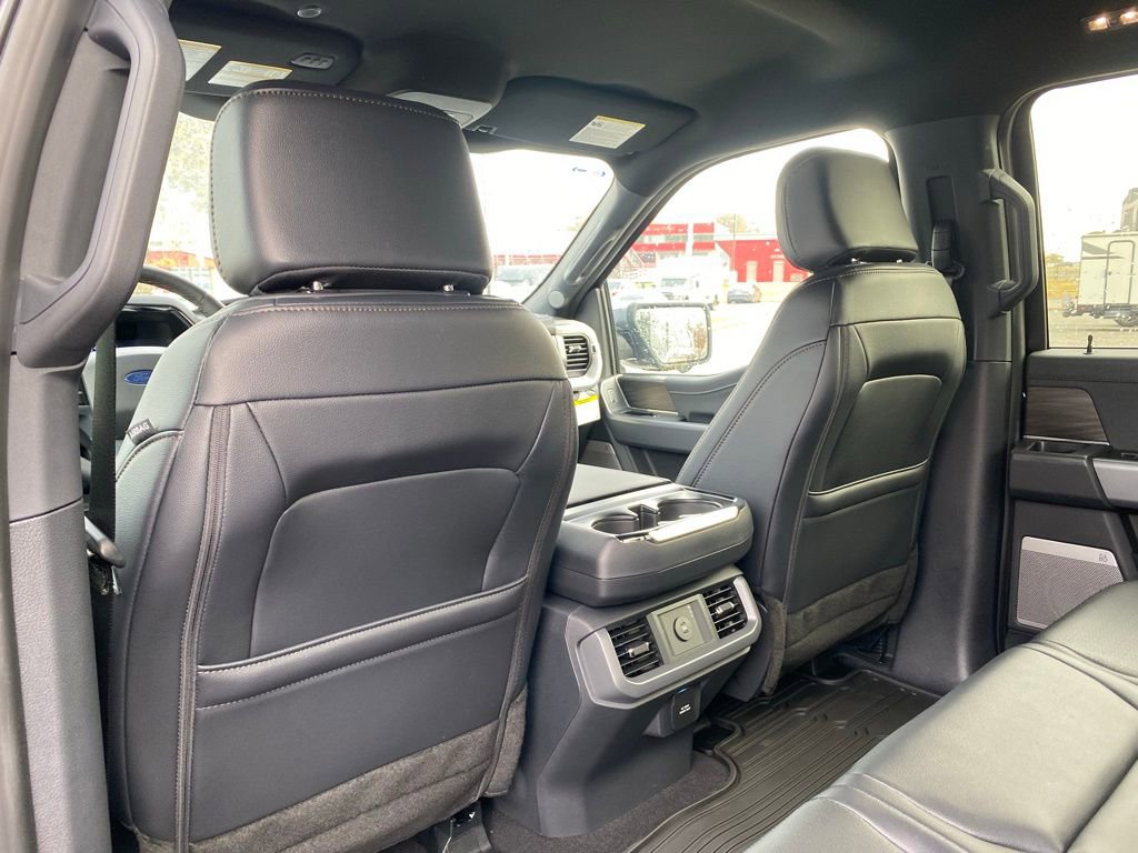 New 2025 Ford F150 Lariat w/ Equipment Group 501A Mid image 32