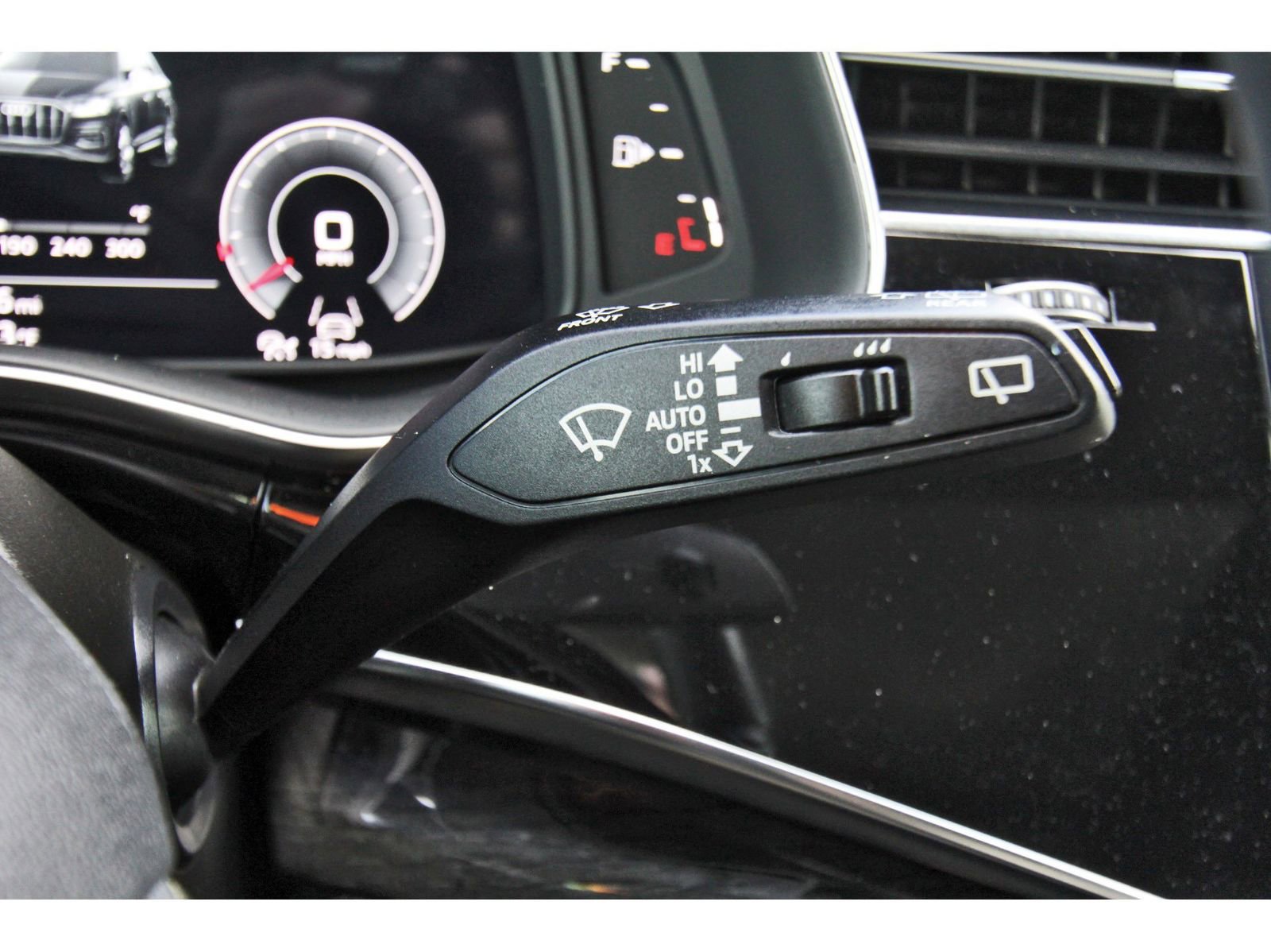 Used 2021 Audi Q7 3.0T Premium Plus w/ Executive Package image 23