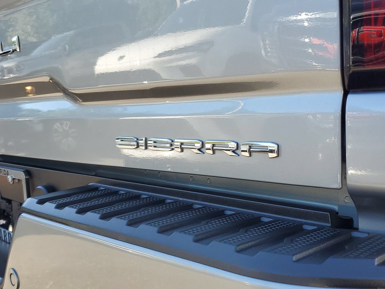 Used 2025 GMC Sierra 2500 Denali Ultimate AWD/4WD image 7
