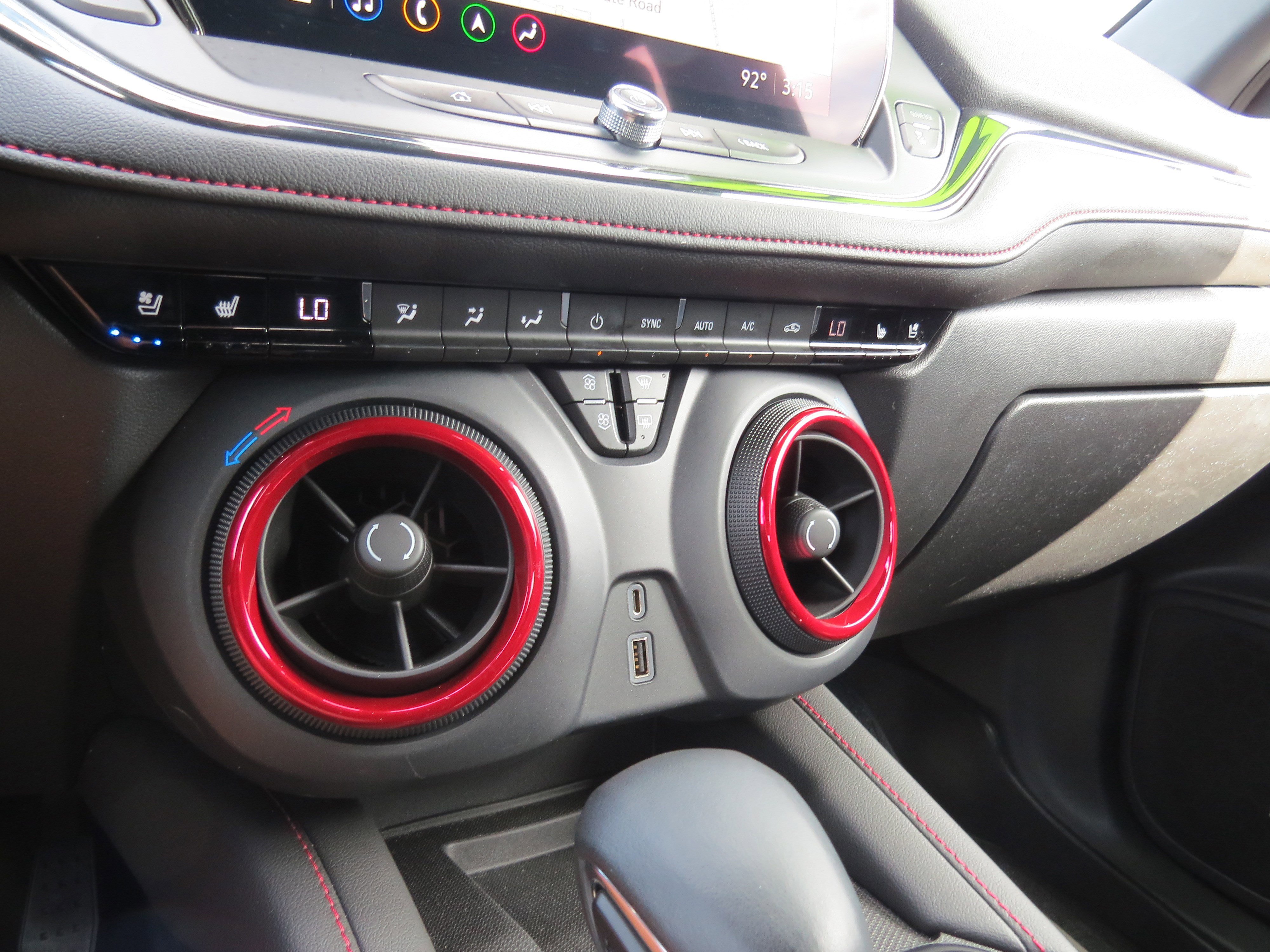 Certified 2023 Chevrolet Blazer RS w/ Driver Confidence II Package image 21