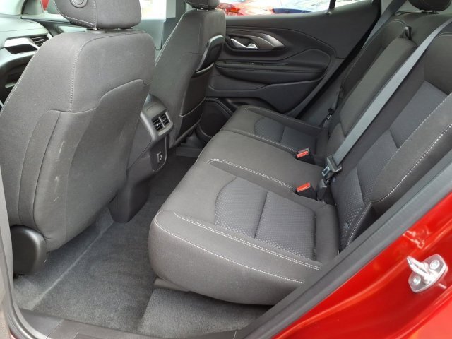 Used 2024 GMC Terrain SLE w/ Driver Convenience Package AWD/4WD image 12