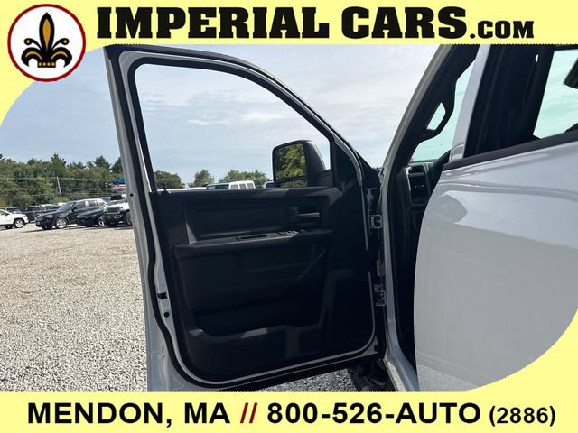 New 2026 RAM 3500 Tradesman AWD/4WD image 13