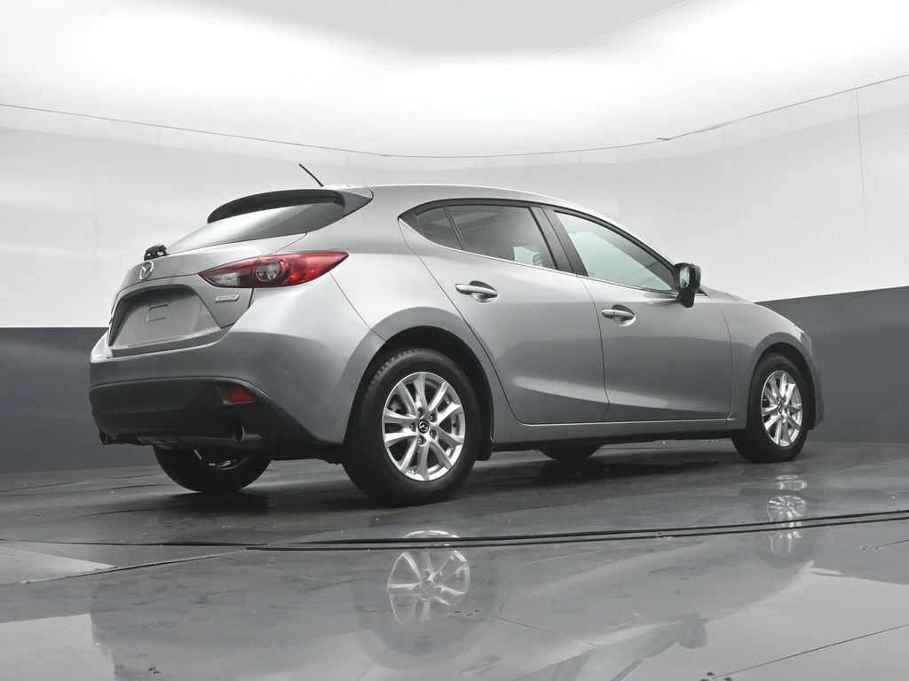 Used 2016 MAZDA MAZDA3 i Touring FWD image 49