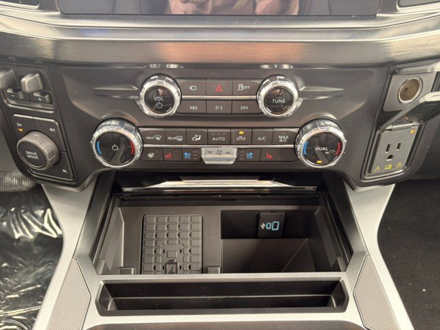 New 2027 Ford F250 Lariat w/ Chrome Package AWD/4WD image 25