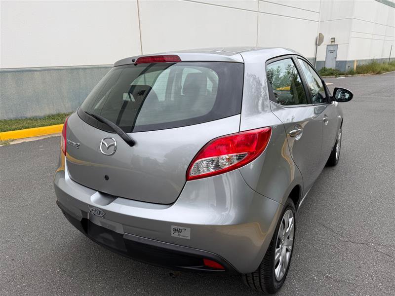Used 2012 MAZDA MAZDA2 Sport FWD image 24