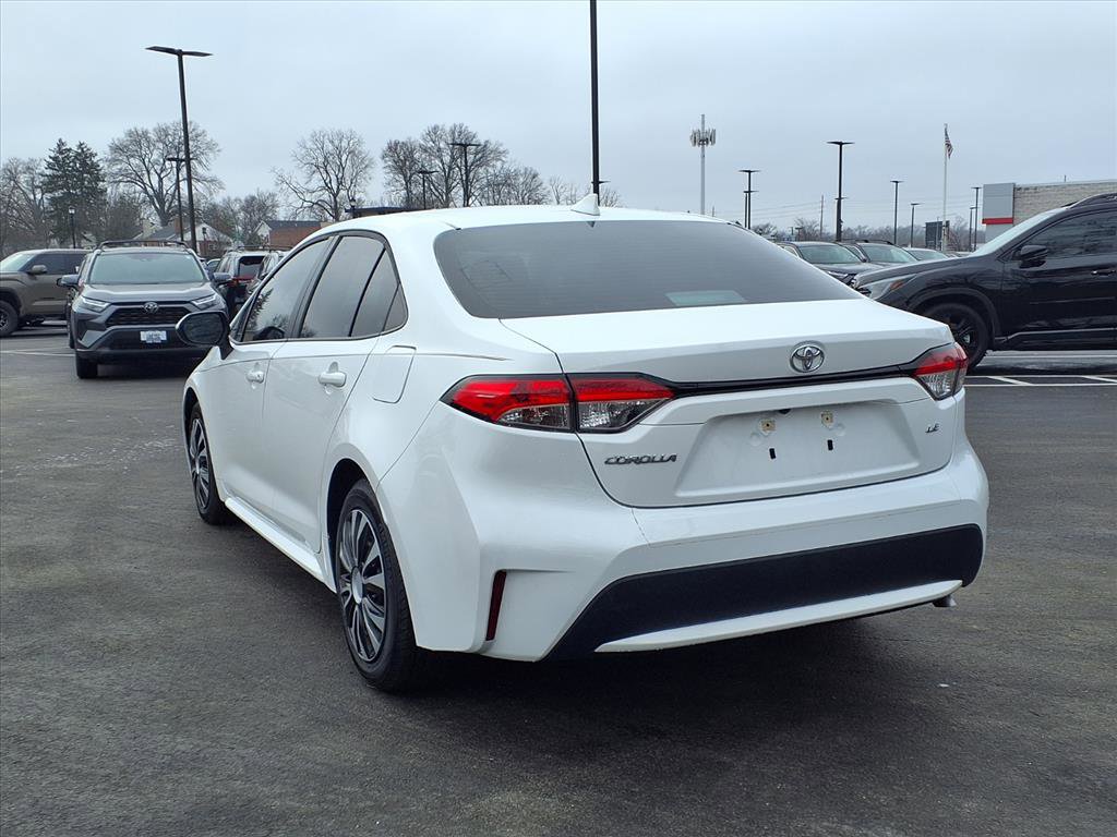 Used 2022 Toyota Corolla LE image 29