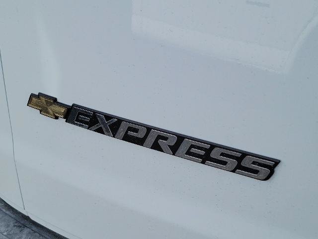 New 2025 Chevrolet Express 2500 Extended w/ Driver Convenience Package RWD image 4