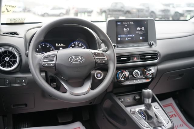 Used 2022 Hyundai Kona SEL AWD/4WD image 9