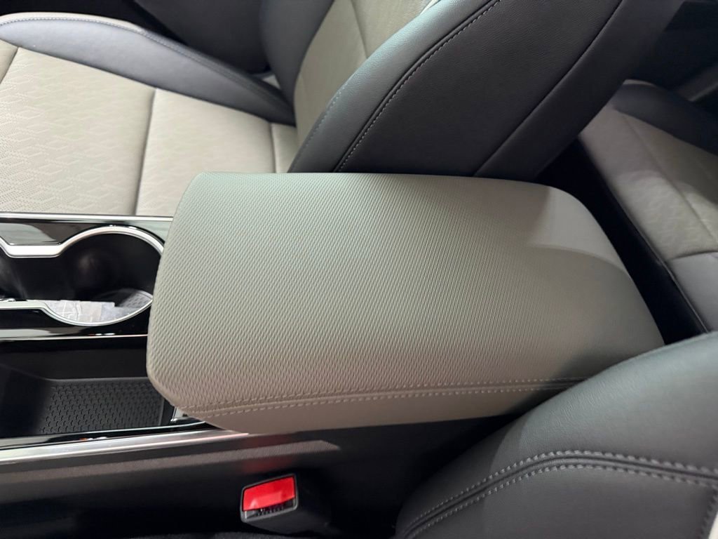 New 2026 Chevrolet Equinox LT FWD image 22