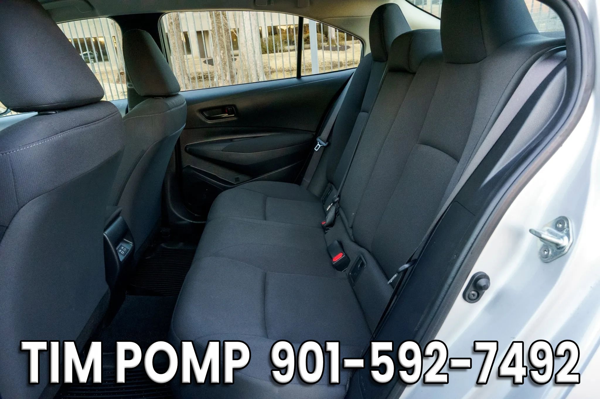 Used 2024 Toyota Corolla LE image 13