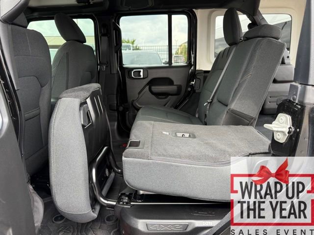 Used 2024 Jeep Wrangler Unlimited w/ Convenience Group image 35