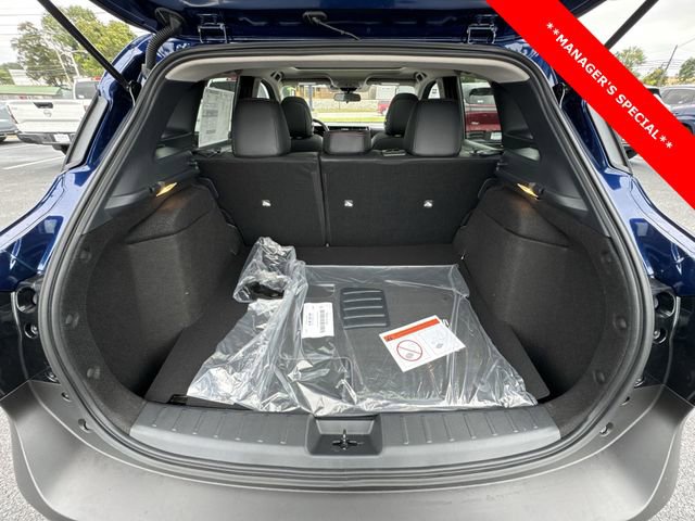 New 2025 Nissan Kicks SR w/ SR Premium Package image 24