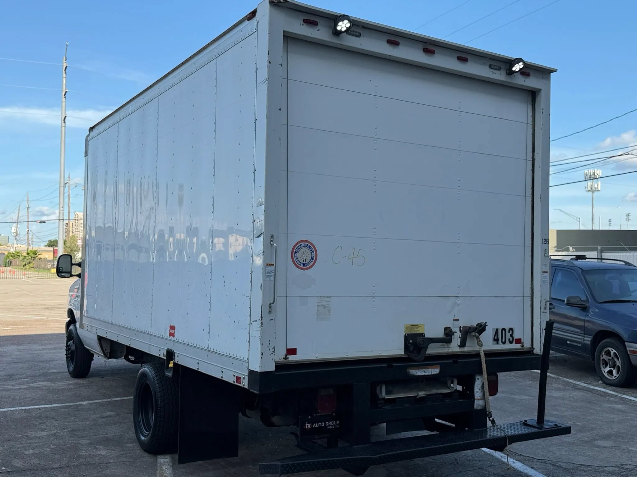 Used 2016 Ford E-350 and Econoline 350 Super Duty w/ Power Windows & Locks Group RWD image 91