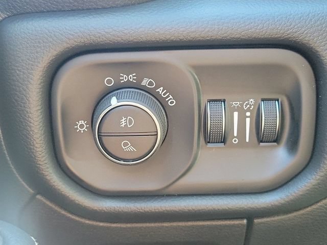 New 2027 RAM 1500 Limited AWD/4WD image 24