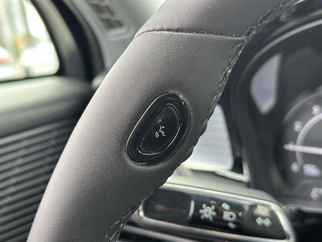 Used 2022 Lincoln Corsair AWD w/ Equipment Group 101A image 15