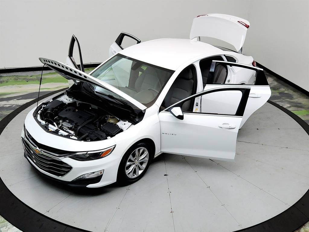 Used 2020 Chevrolet Malibu LT FWD image 35