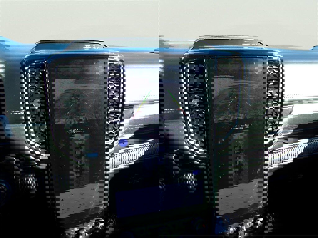 Used 2024 Ford Ranger Lariat w/ Trailer Tow Package image 23