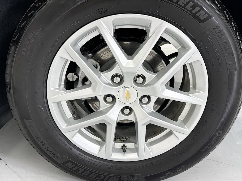 Used 2023 Chevrolet Equinox LS FWD image 29