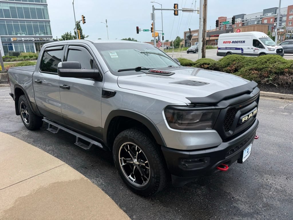 Used 2019 RAM 1500 Laramie RWD image 3