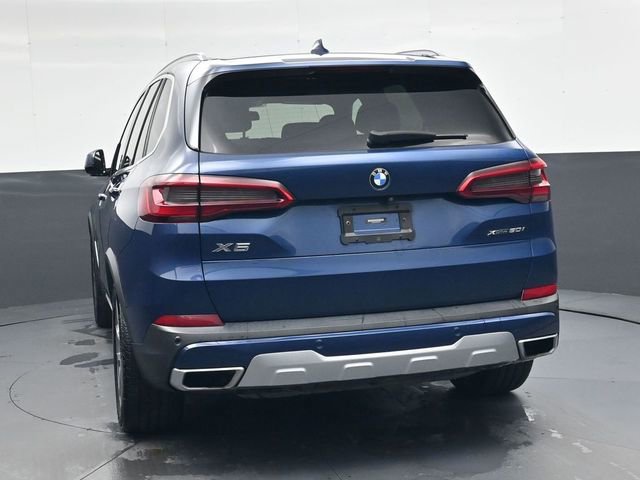 Used 2019 BMW X5 xDrive50i w/ Premium Package 2 image 6