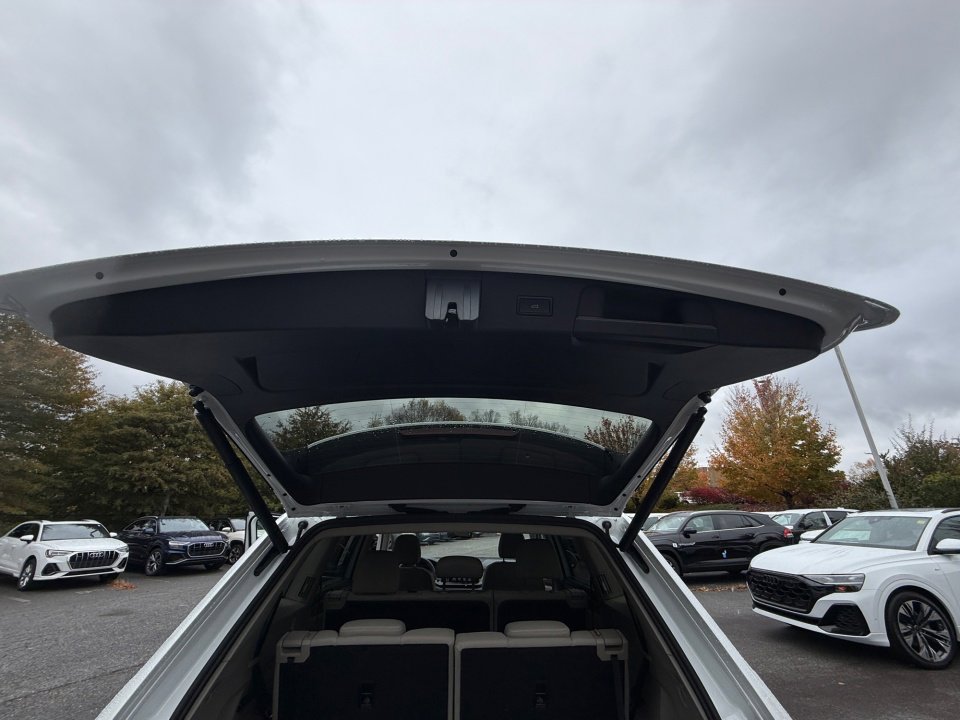 New 2026 Volkswagen Atlas SEL image 14