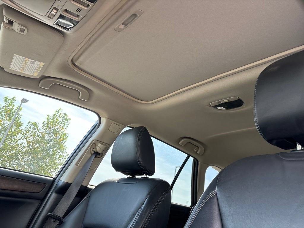 Used 2018 Subaru Outback 2.5i Limited AWD/4WD image 12