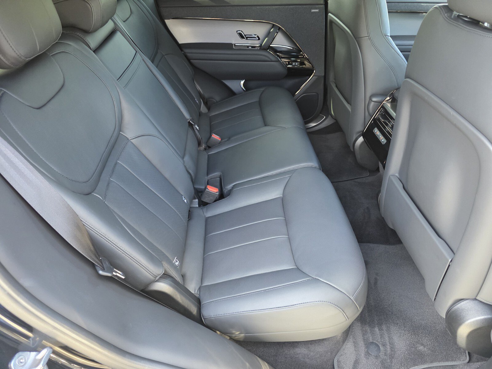 Certified 2023 Land Rover Range Rover Sport SE Dynamic AWD/4WD image 5