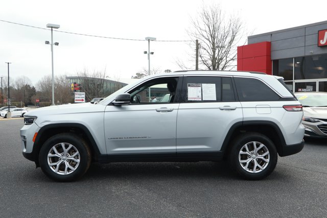 Used 2022 Jeep Grand Cherokee Limited RWD image 7