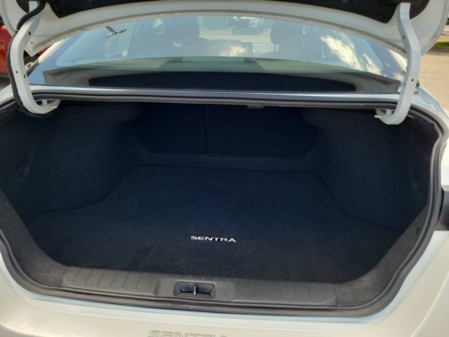 Certified 2025 Nissan Sentra SV FWD image 11