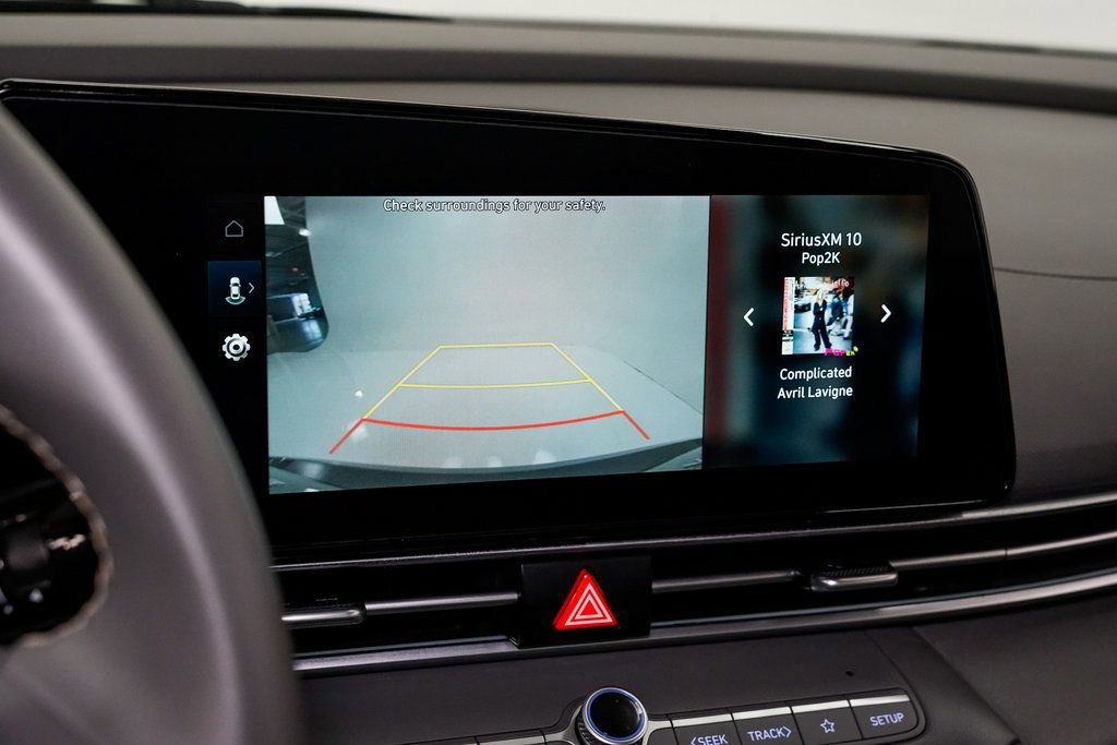 Used 2025 Hyundai Elantra SEL image 14