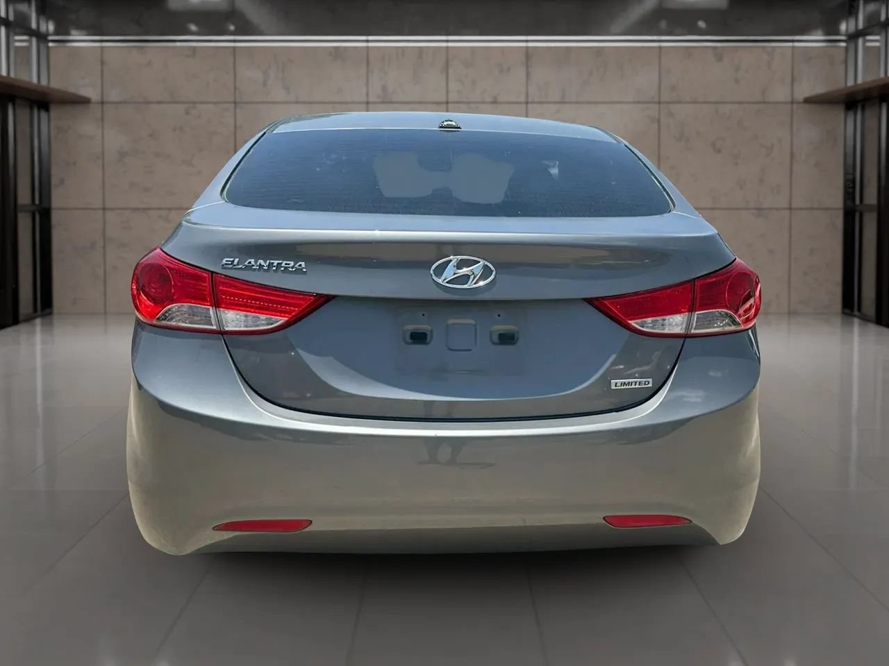 Used 2012 Hyundai Elantra Limited FWD image 13