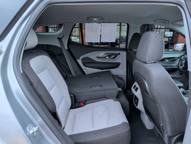 Used 2023 GMC Terrain SLE w/ Driver Convenience Package image 28