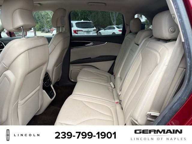 Used 2018 Lincoln MKX Reserve FWD image 12