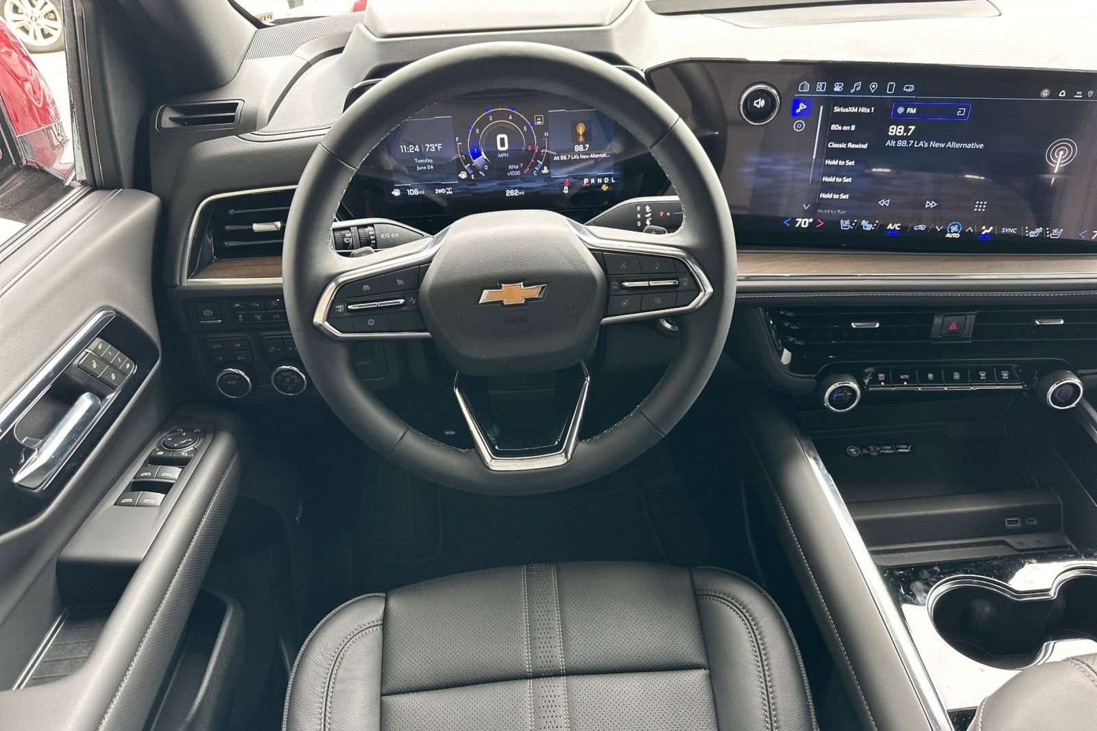 New 2025 Chevrolet Suburban High Country image 16