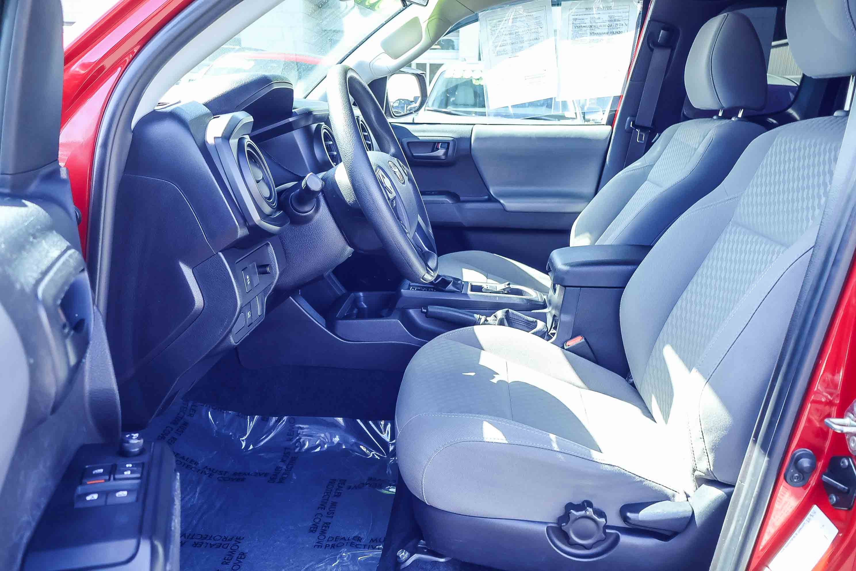 Used 2020 Toyota Tacoma SR RWD image 2