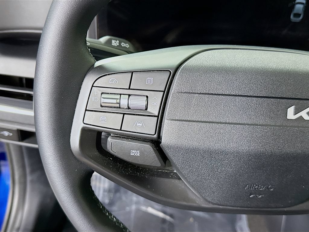 Certified 2025 Kia K4 EX FWD image 22