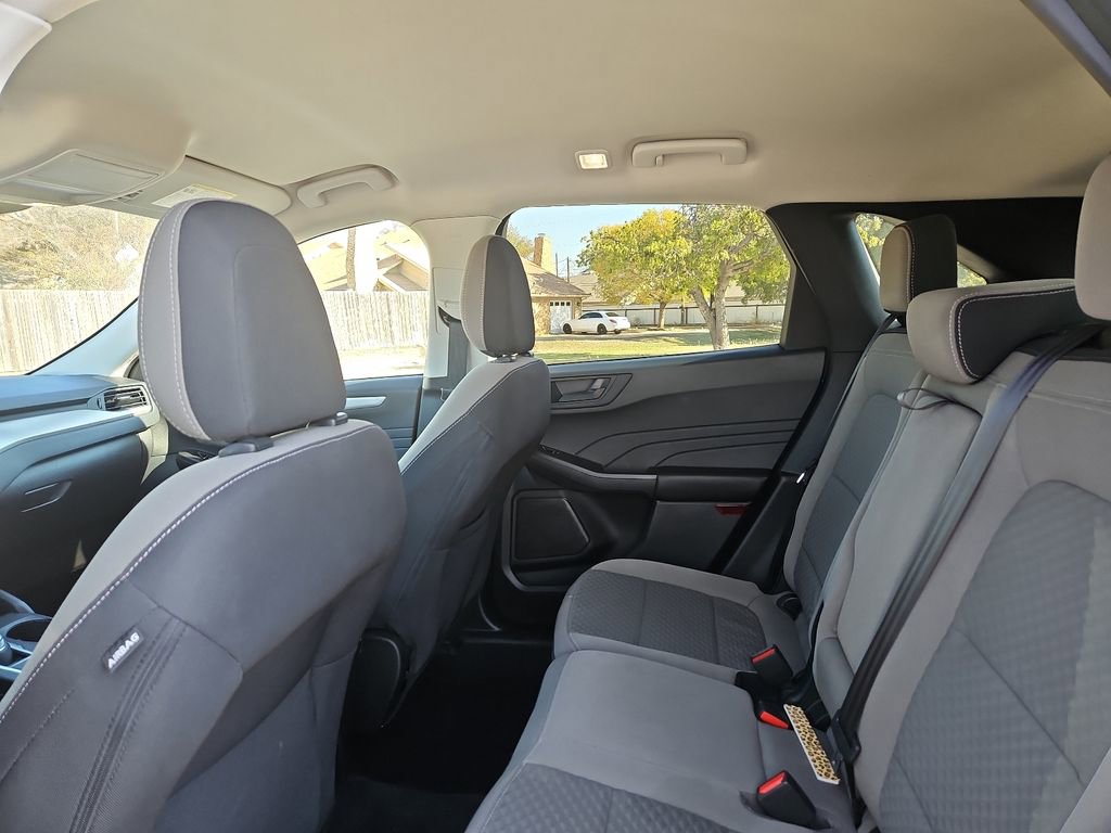 Used 2022 Ford Escape SE w/ Convenience Package image 16