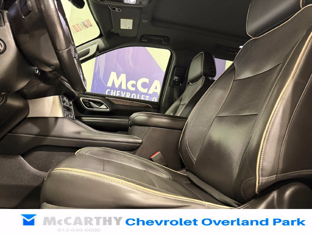 Used 2021 Chevrolet Tahoe Premier w/ Premium Package AWD/4WD image 29