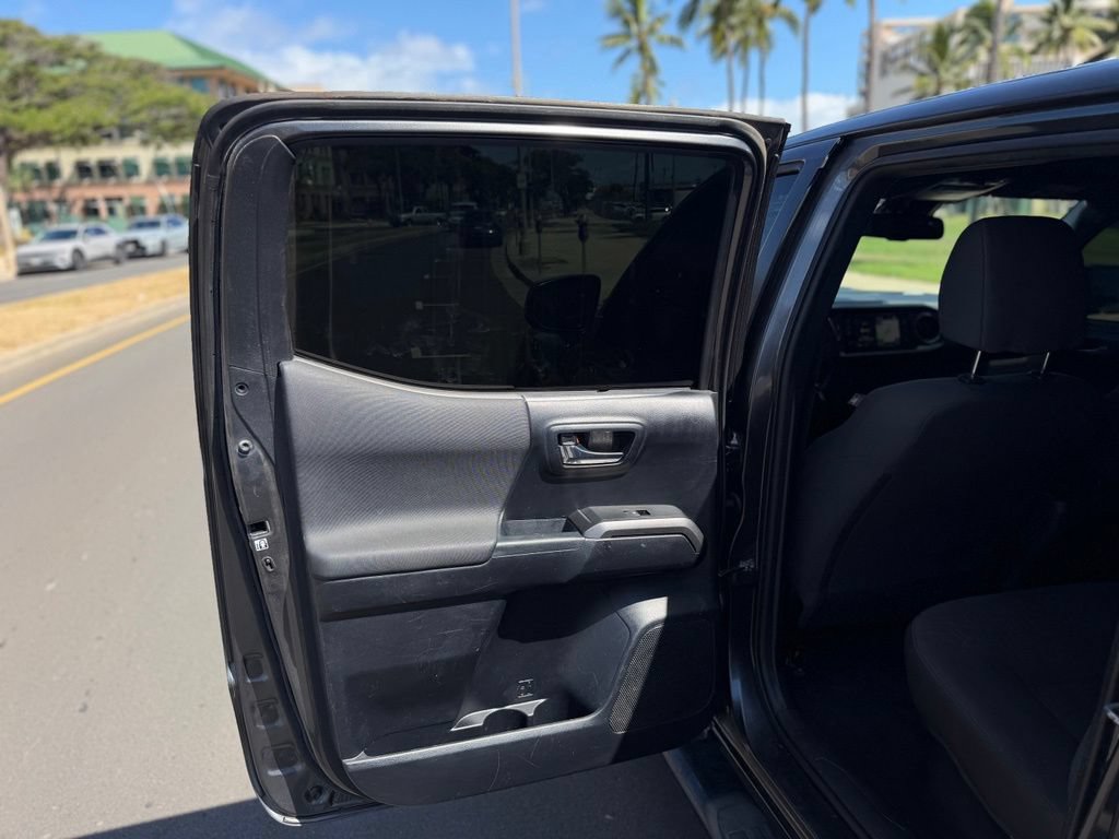 Used 2018 Toyota Tacoma TRD Sport RWD image 13
