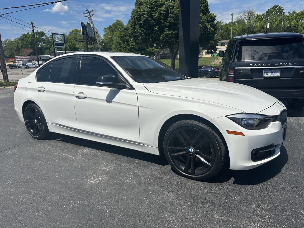 Used 2013 BMW 328i xDrive Sedan AWD/4WD image 5