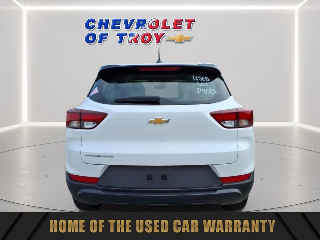 Used 2023 Chevrolet TrailBlazer LS FWD image 8