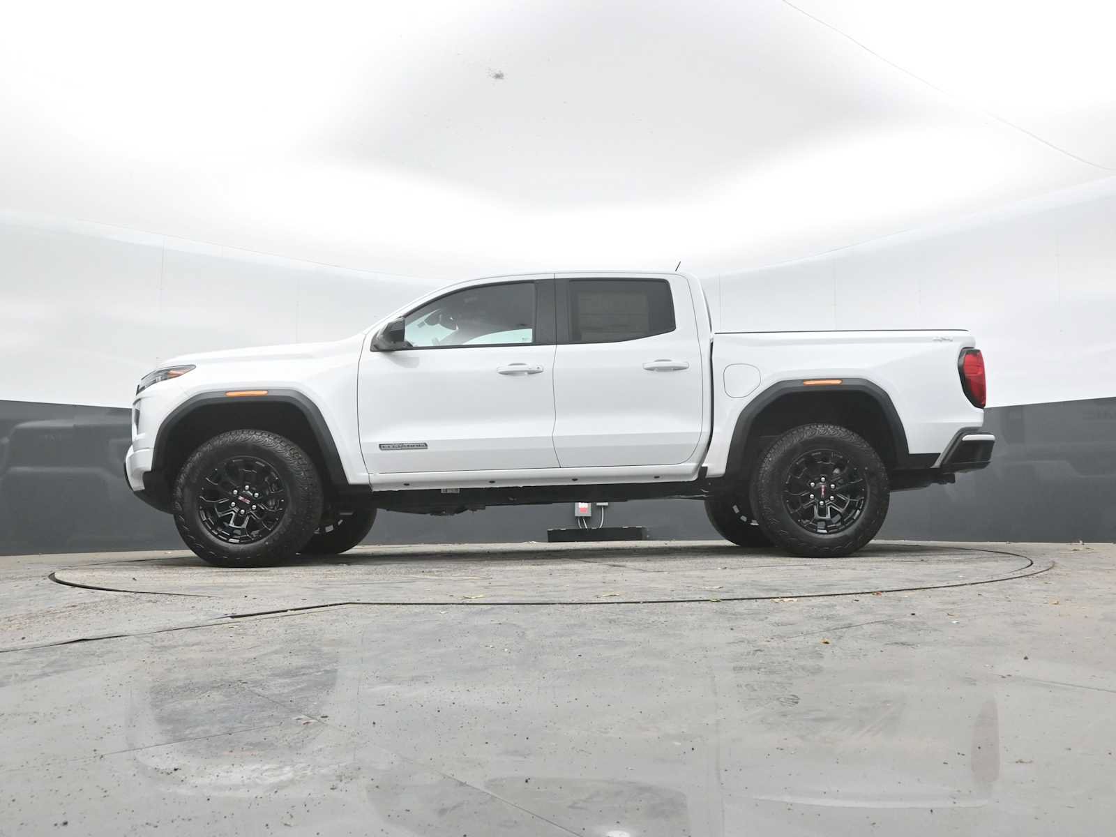 New 2026 GMC Canyon Elevation w/ Convenience Package AWD/4WD image 40