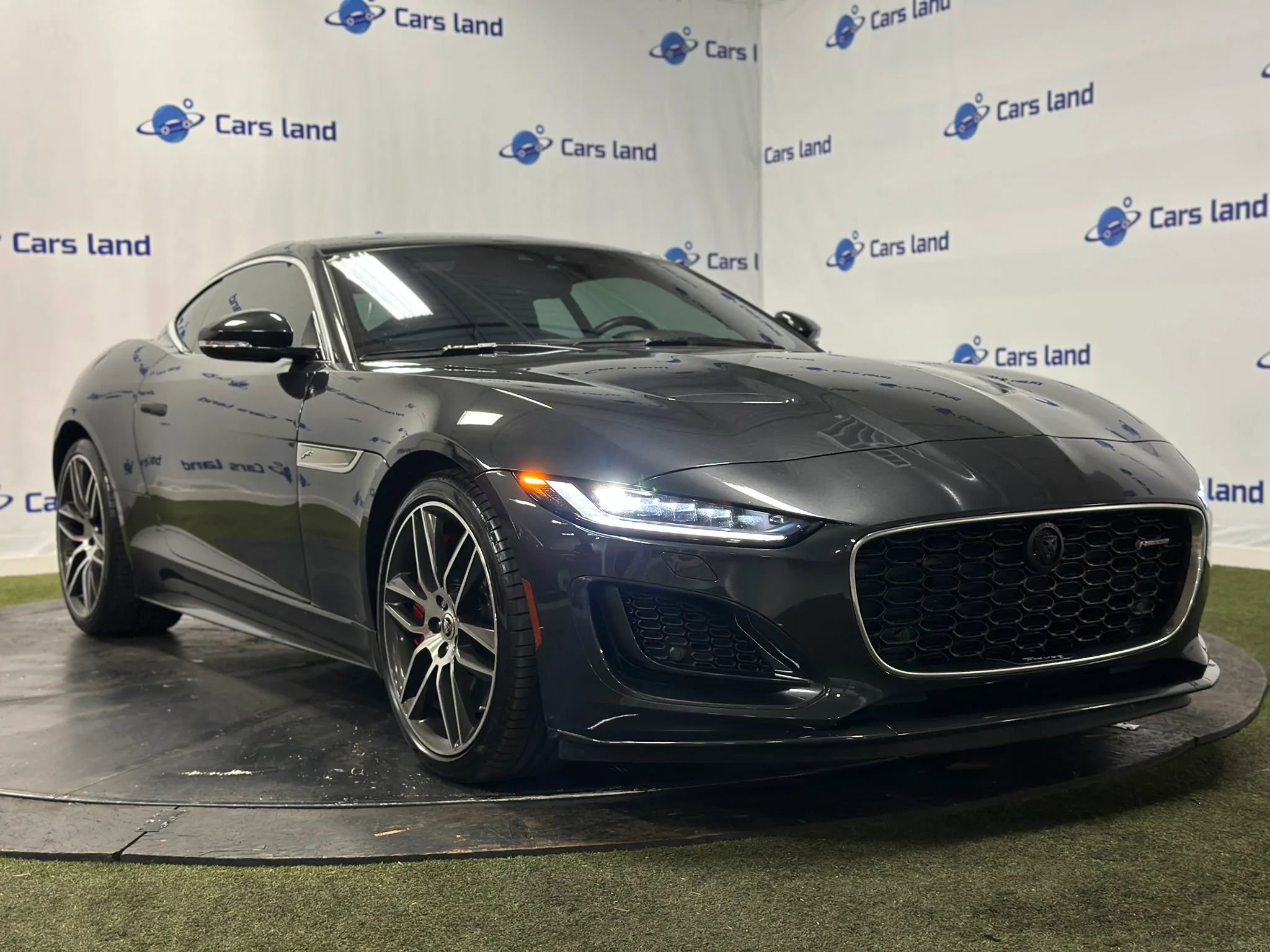 Used 2024 Jaguar F-TYPE R-Dynamic image 1