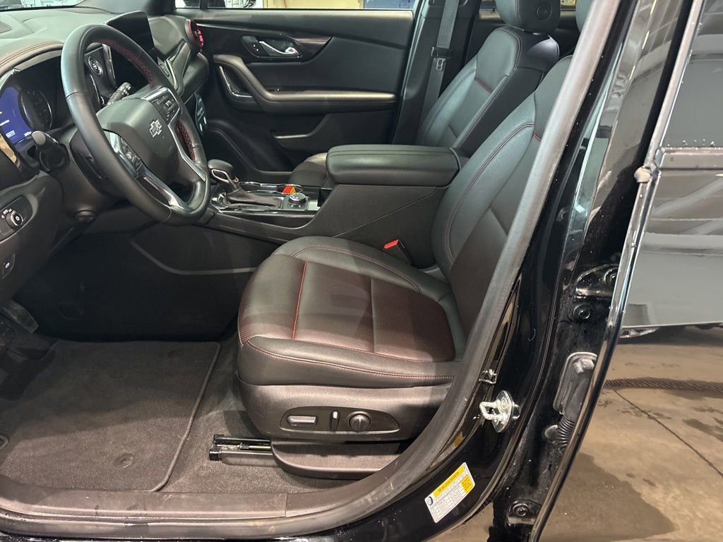 Certified 2023 Chevrolet Blazer RS w/ Driver Confidence II Package AWD/4WD image 15