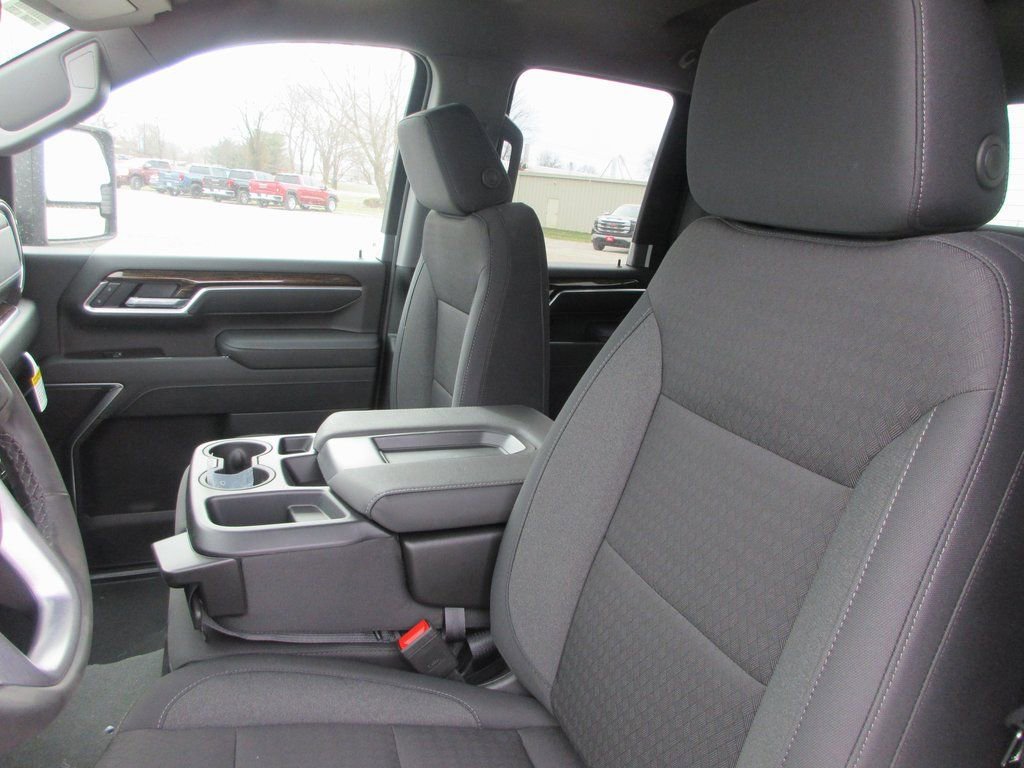 New 2026 GMC Sierra 2500 SLE w/ SLE Value Package; image 14
